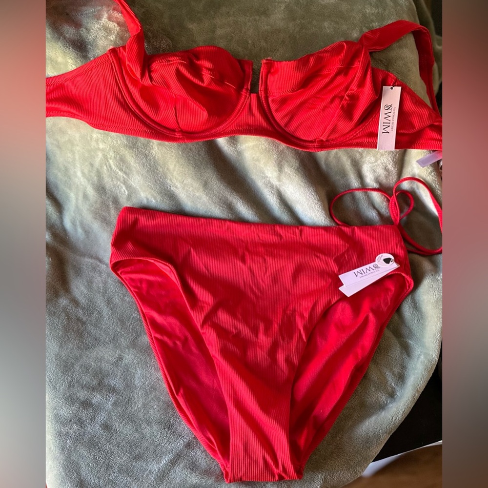 Victoria’s Secret red swimsuit bikini top (38C) + bottom (xl)